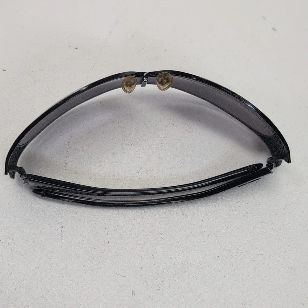 Oakley Breathless Wrap Sunglasses Antique Black 05-946 130 See Pic